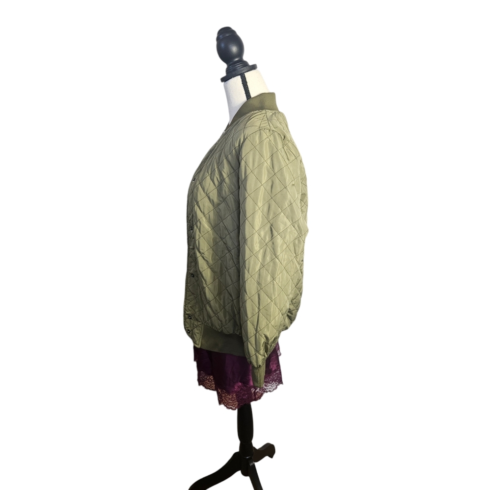 Quilted Jacket - Picture 4 of 10